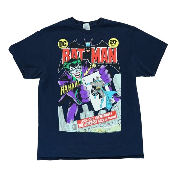 VINTAGE DC BATMAN "THE JOKER'S BACK IN TOWN!" SHIRT SZ M DARK BLUE CHEST IS 19" - Picture 1 of 2